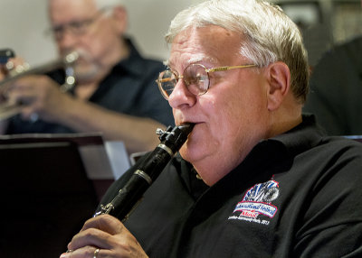 9898-Curtis-Wilson-on-Clarinet