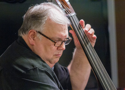 9911-Bassist---Close-Up
