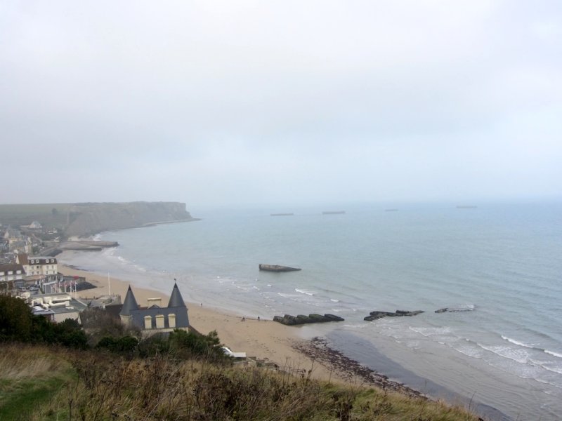 the next day, the sky is clearer and we return to Arromanches near Gold Beach