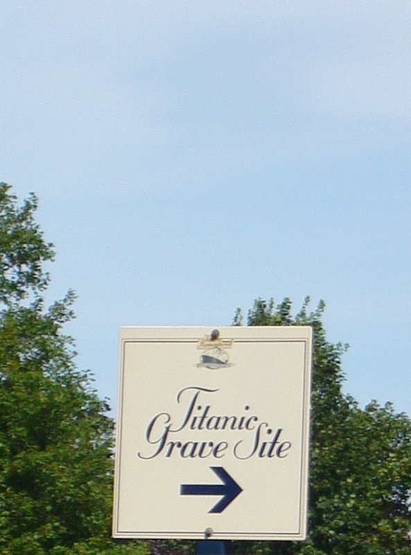 tit sign.jpg