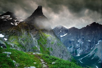 Romsdalshorn and Trollveggen - view from Litlefjellet