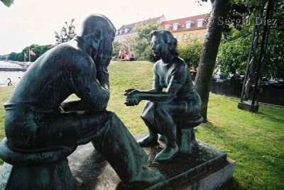 102-Statue at Frederiksborggade.jpg
