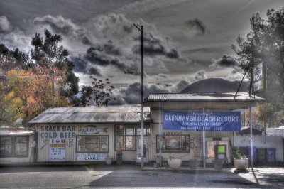 DSC_8977_8_9_tonemapped-001.jpg