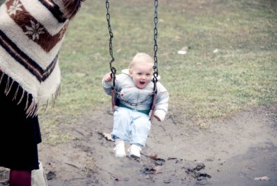 01 Dylan on swing 01.jpg