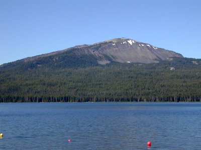 05 Mount Bailey and Diamond Lake.jpg