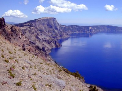 17 Crater Lake 03.jpg