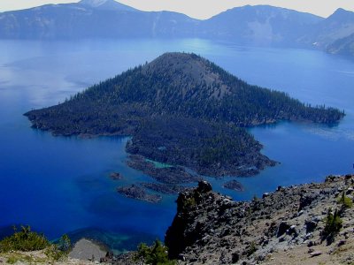 14 Diamond and Crater Lakes, 20-23 August