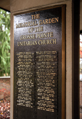 01 Memorial plaques 01.jpg