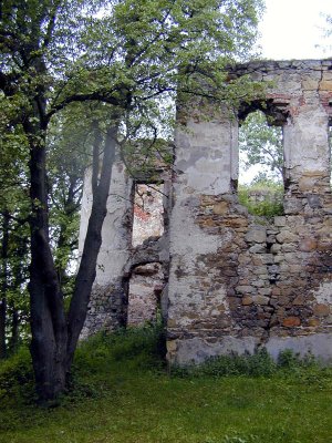 10 ruins 09.JPG
