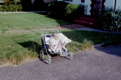 07 Erica in the twinmobile.jpg