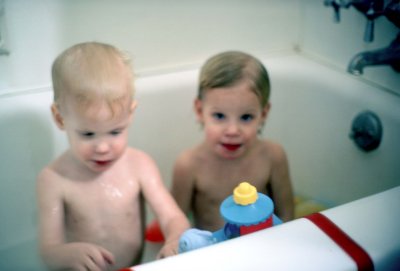 14 Keith and Erica in the tub 02.jpg