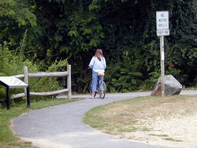 East Bay bike path 1.JPG