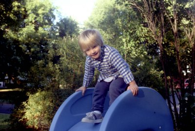 16 Dylan on his elephant 01.jpg