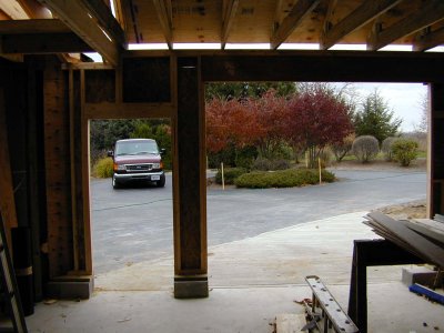 06 garage 5.JPG