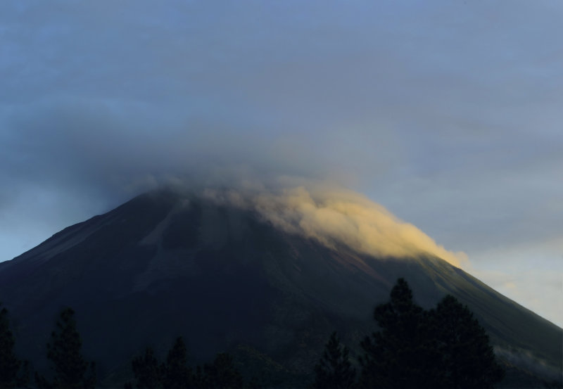 Arenal early morning copy.jpg