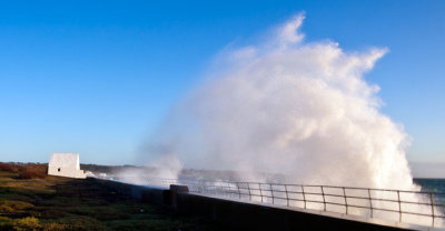 Bit of rough sea by the White House