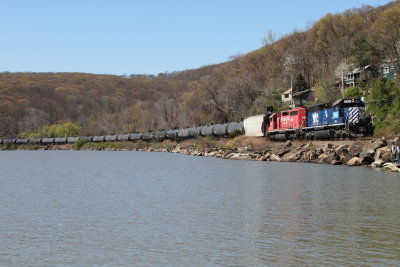 There is only one IMRL unit left and on this day it was leading an empty E train back to the midwest, Stony Point NY