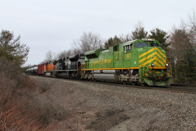 CSX oil train K010 with IT 1072 at Game Farm road