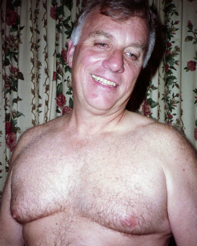 handsome hunky stocky men.jpg