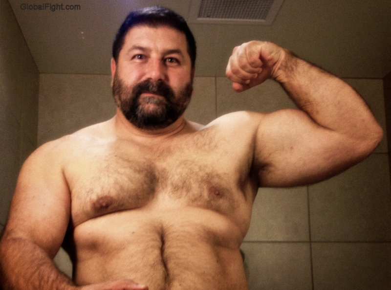 very hairy armpits musclebears bearded face.jpg