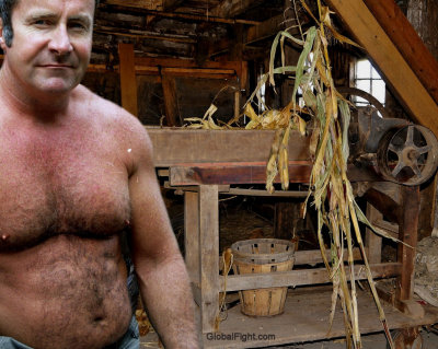 a super hot daddie farmer rancher bear.jpg