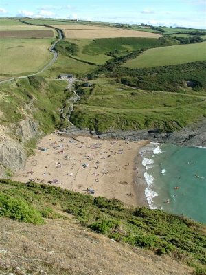 Mwnt beach
