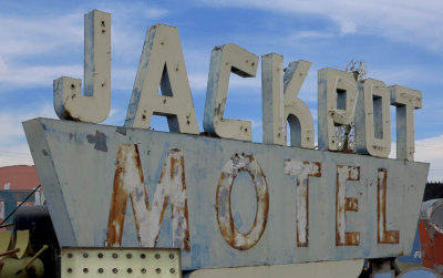 Jackpot Motel