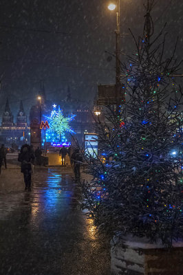 A Winter Night's walk in Moscow Center