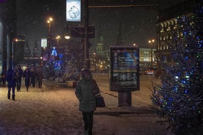 Walking toward the Metro 