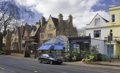 Gee - A fine Oxford restaurant across the road from Kellog College