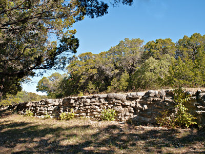 Retaning wall for park road