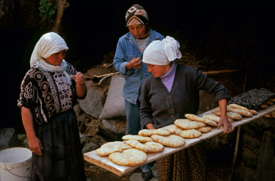 KDocia-DonneVillaggio3-V100.jpg