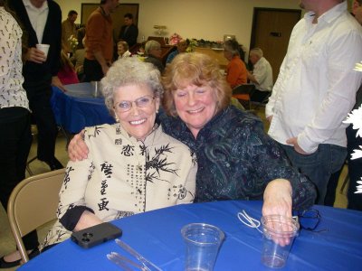 Que Cera Cera club girls Carol Orloff and Aunt Sandy Klovski