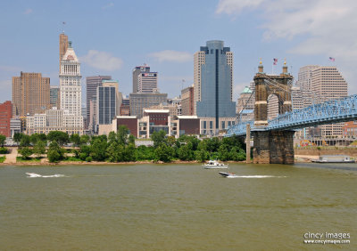 Cincinnati Skyline (Day)