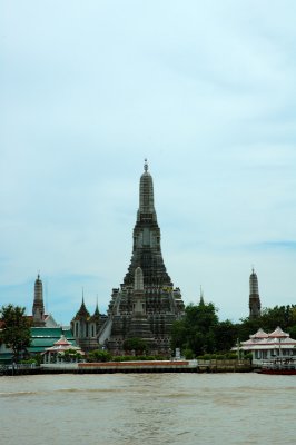 Wat Arun (Temple of the Dawn)