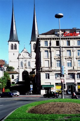 The Abbey Court Church (Hofkirche) is the most important Renaissance church in Switzerland. It was rebuilt after a fire in 1633.