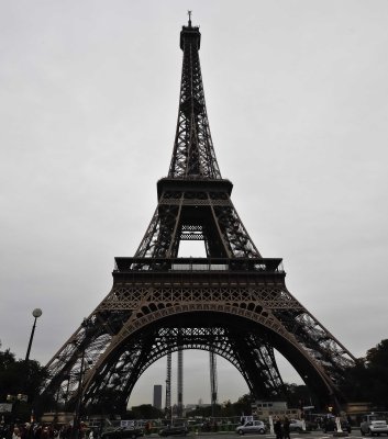 Eiffel Tower-3.jpg