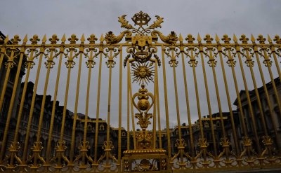 V-Gates of Versailles-2.jpg