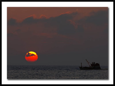 Sunrise - boat.jpg