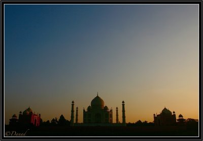 Dusk on Taj Mahal.