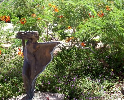 Garden statuary at Taliesen West