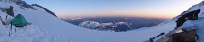 Evening panorama from Camp Muir