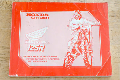 Honda CR125R Manual