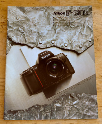 Nikon F-801 Brochure