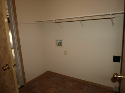 laundry room & door to garage