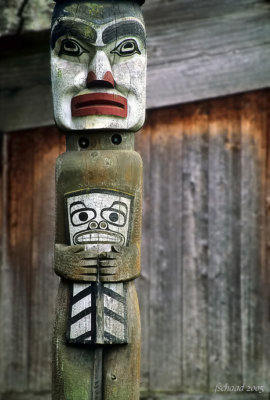 Kwakwakawakw Totem