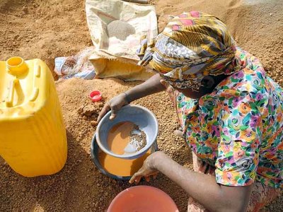 Gold mining between Gaoua ond P, Centre-Sud Region, Burkina Faso