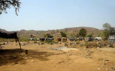 Gold minersshabby huts at Kassola, near Tibl, Centre-Sud Region, Burkina Faso