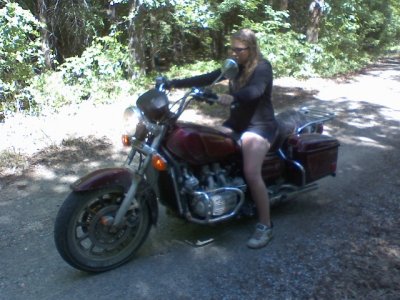 michelle on my goldwing