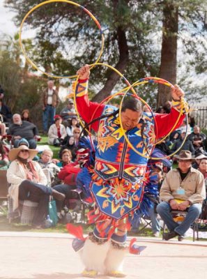 Hoop Dancing118.jpg